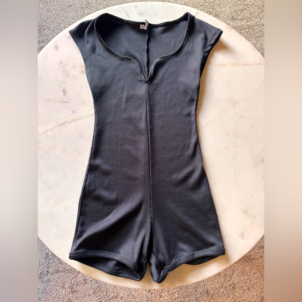 Zara black ribbed mini fitted romper